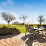 Trajko - 100m From The Sea By Interhome