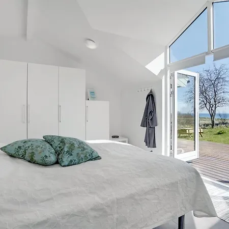 Trajko - 100m From The Sea By Interhome Ferienhaus